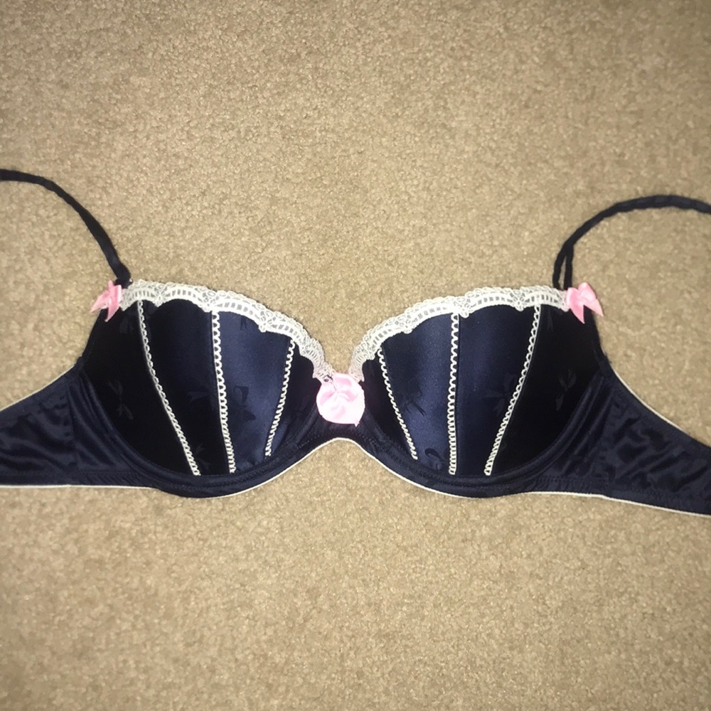 VS bra